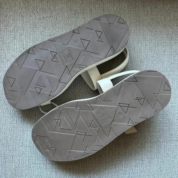 NWOT SCHUTZ Wavy Flatform Sandals - size 7.5 - Picture 7 of 8